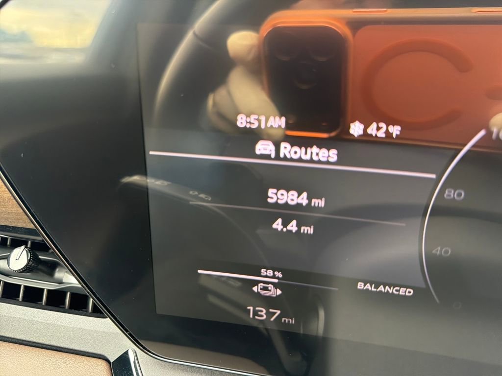 Used 2025 Audi Q6 e-tron Premium w/ Convenience Package image 17