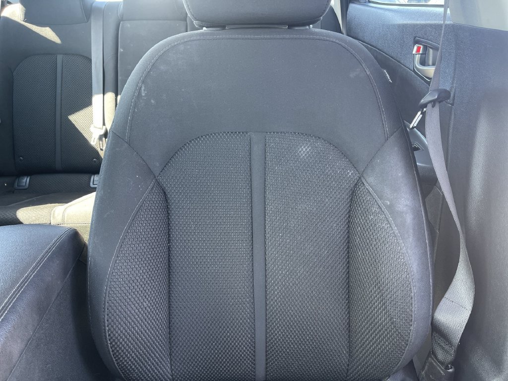 Used 2020 Kia Optima LX FWD image 22
