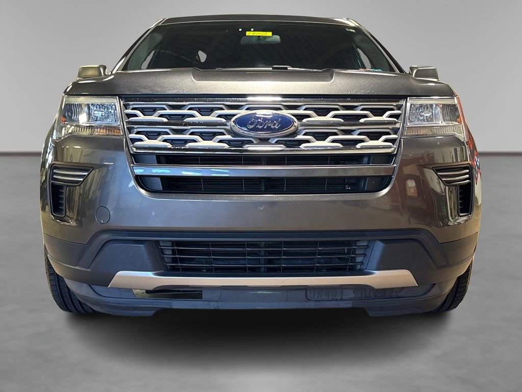 Used 2018 Ford Explorer XLT image 13