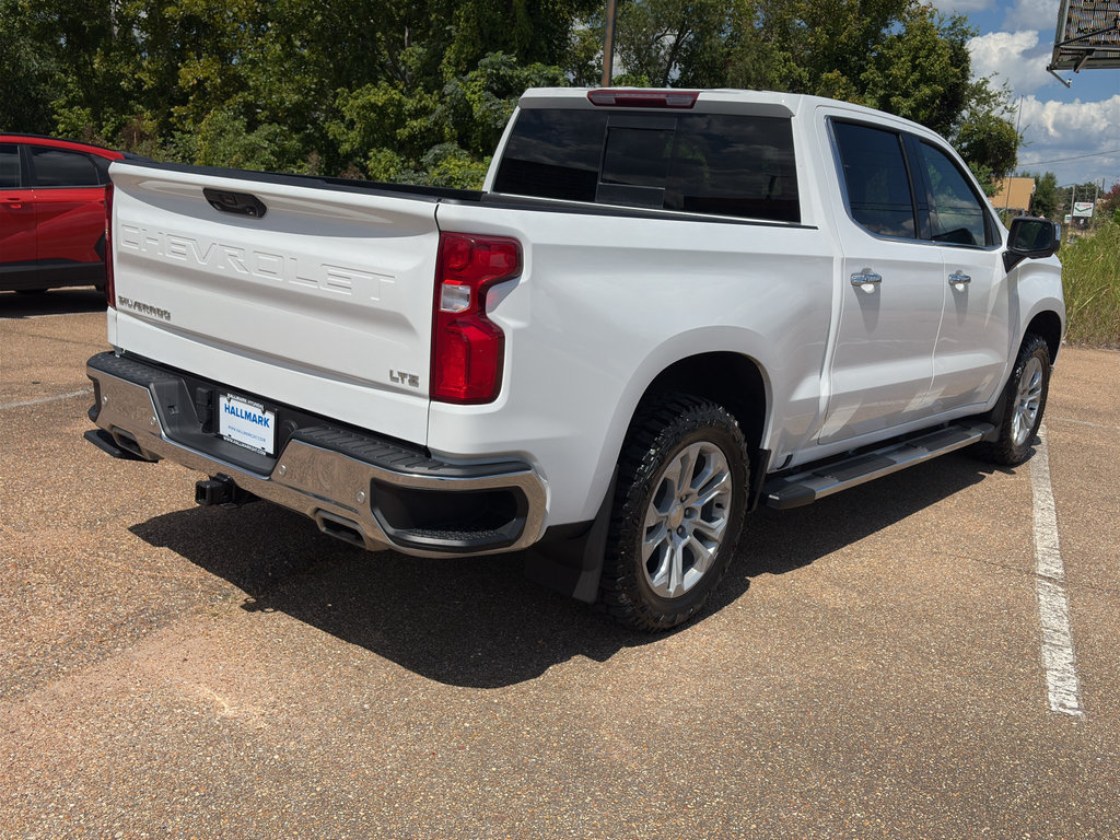 Used 2023 Chevrolet Silverado 1500 LTZ w/ LTZ Convenience Package II AWD/4WD image 3