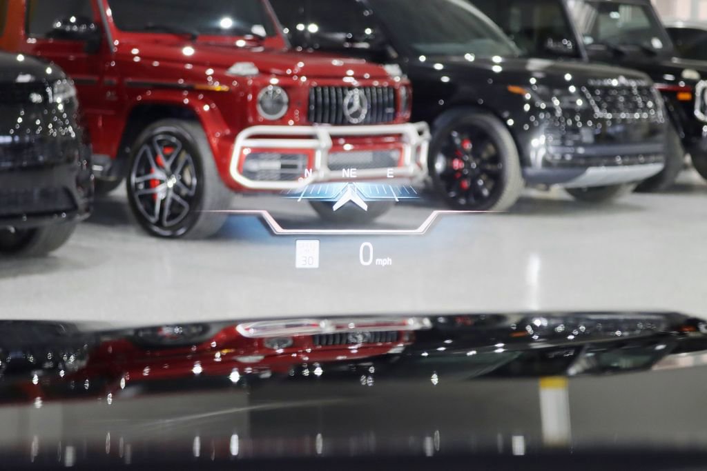 Used 2023 BMW i7 xDrive60 w/ Executive Package 2 image 18