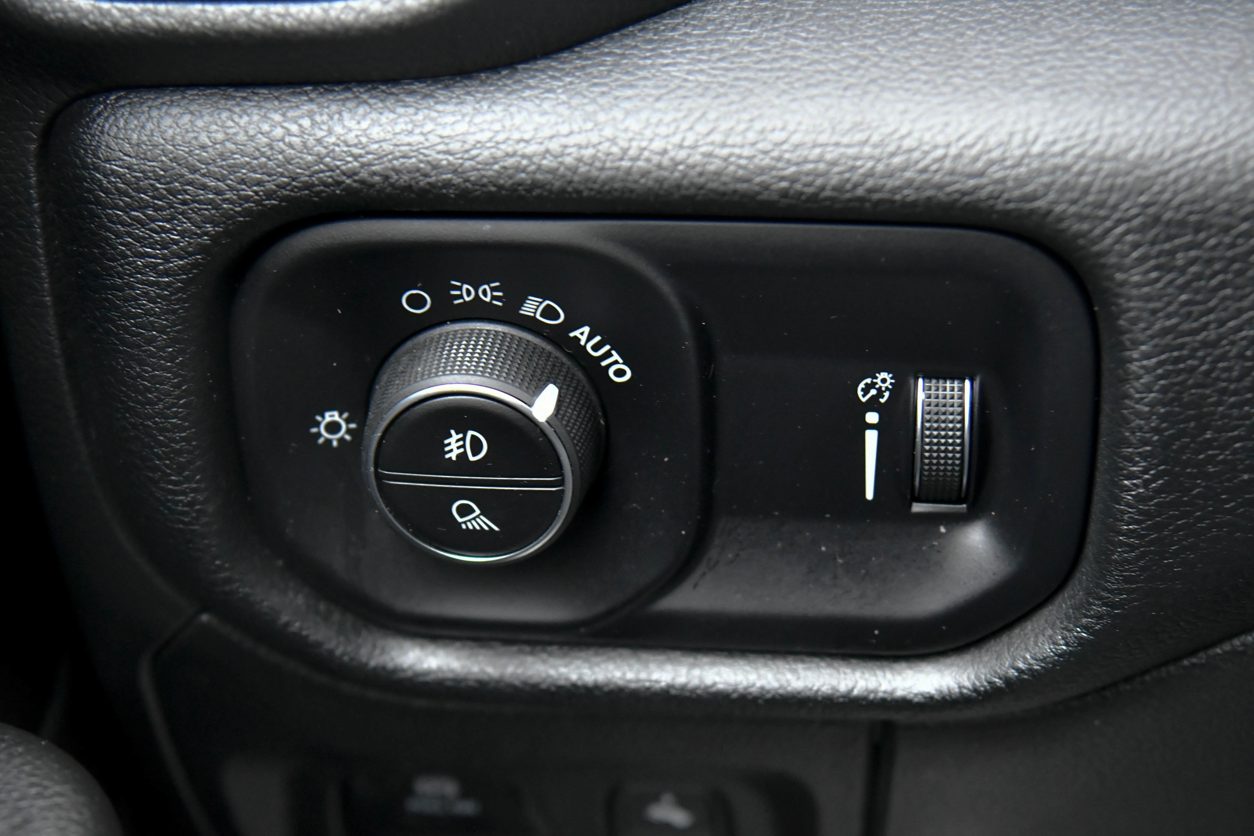 Used 2022 RAM 1500 Big Horn image 37