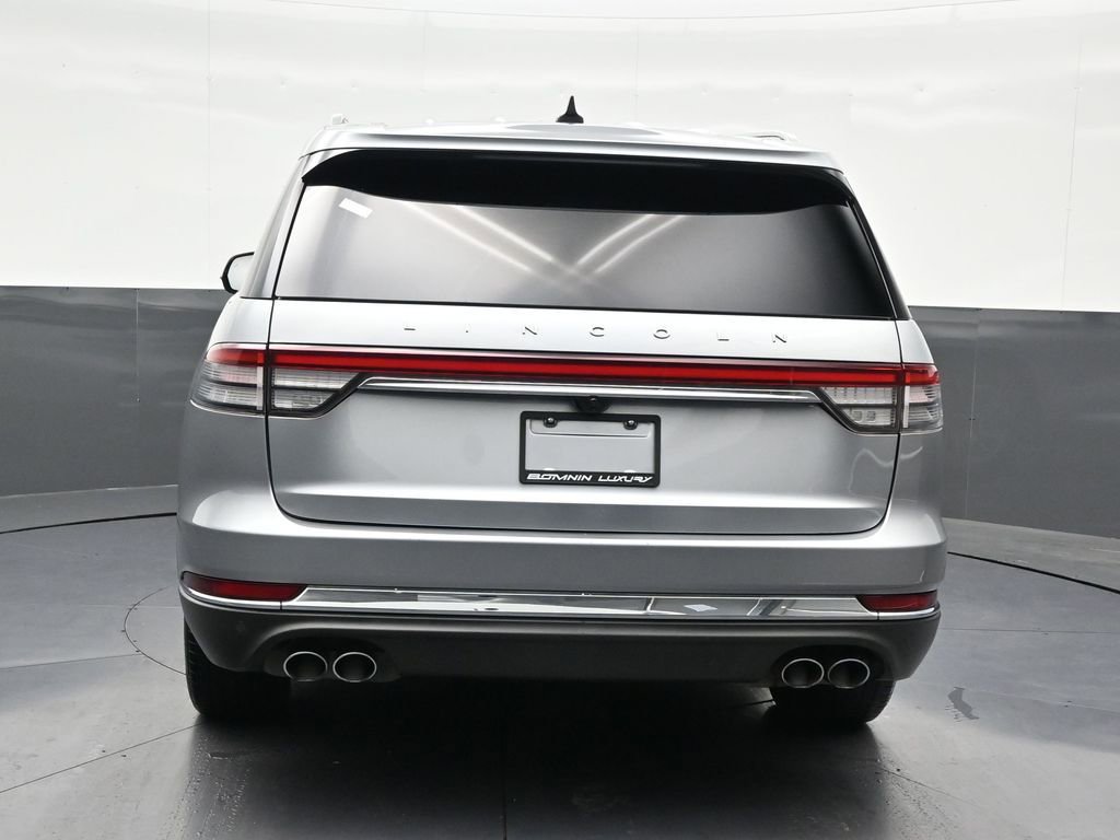 Used 2021 Lincoln Aviator 2WD image 4