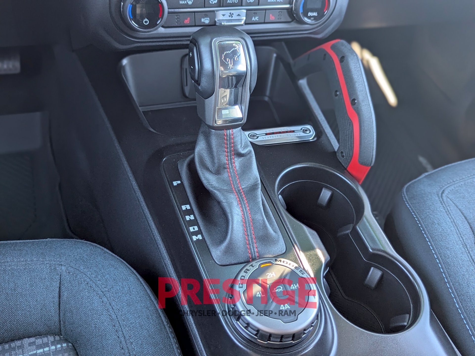 Used 2023 Ford Bronco Heritage Edition AWD/4WD image 23