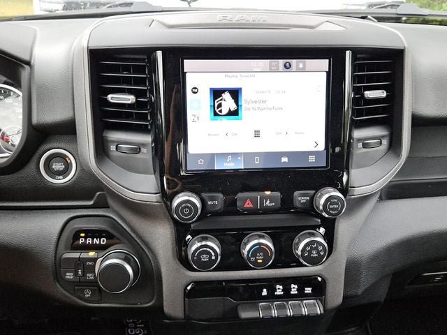 New 2026 RAM 1500 Tradesman AWD/4WD image 17