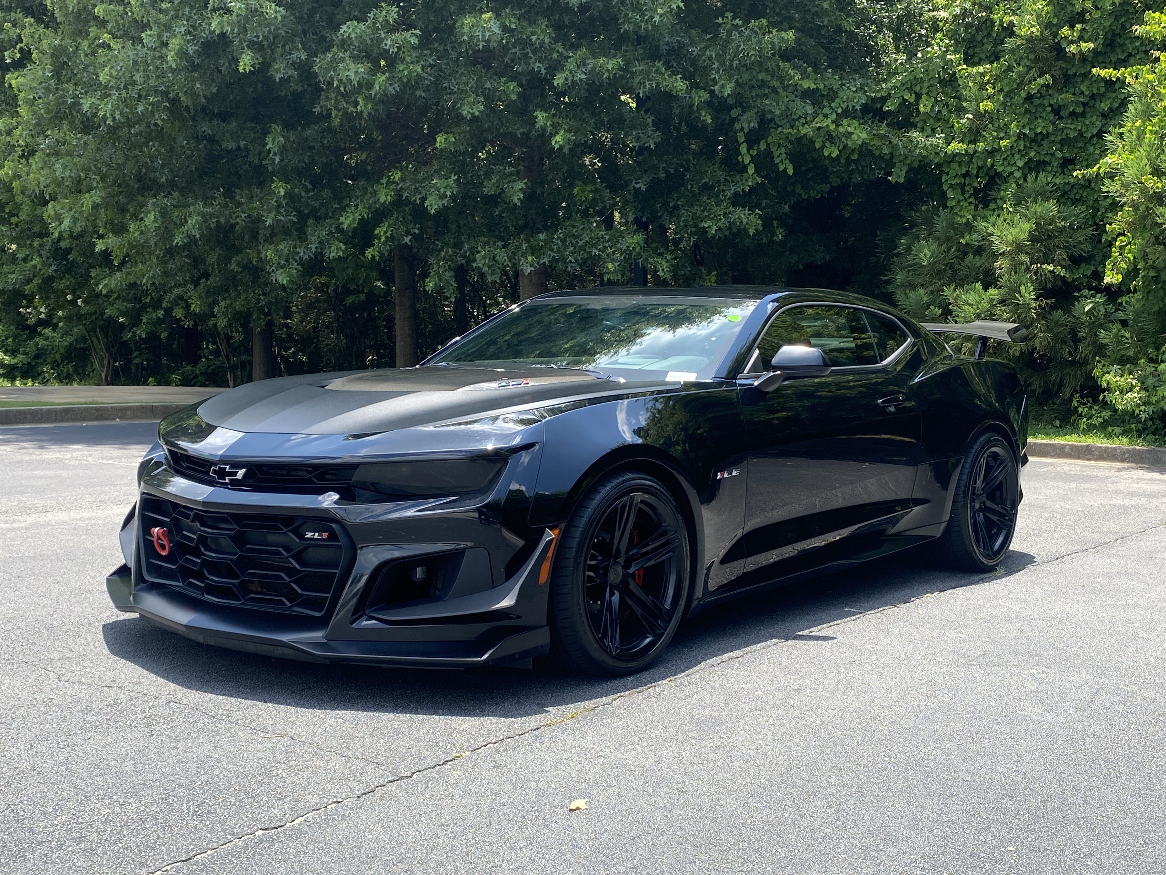Used 2020 Chevrolet Camaro ZL1 RWD image 5
