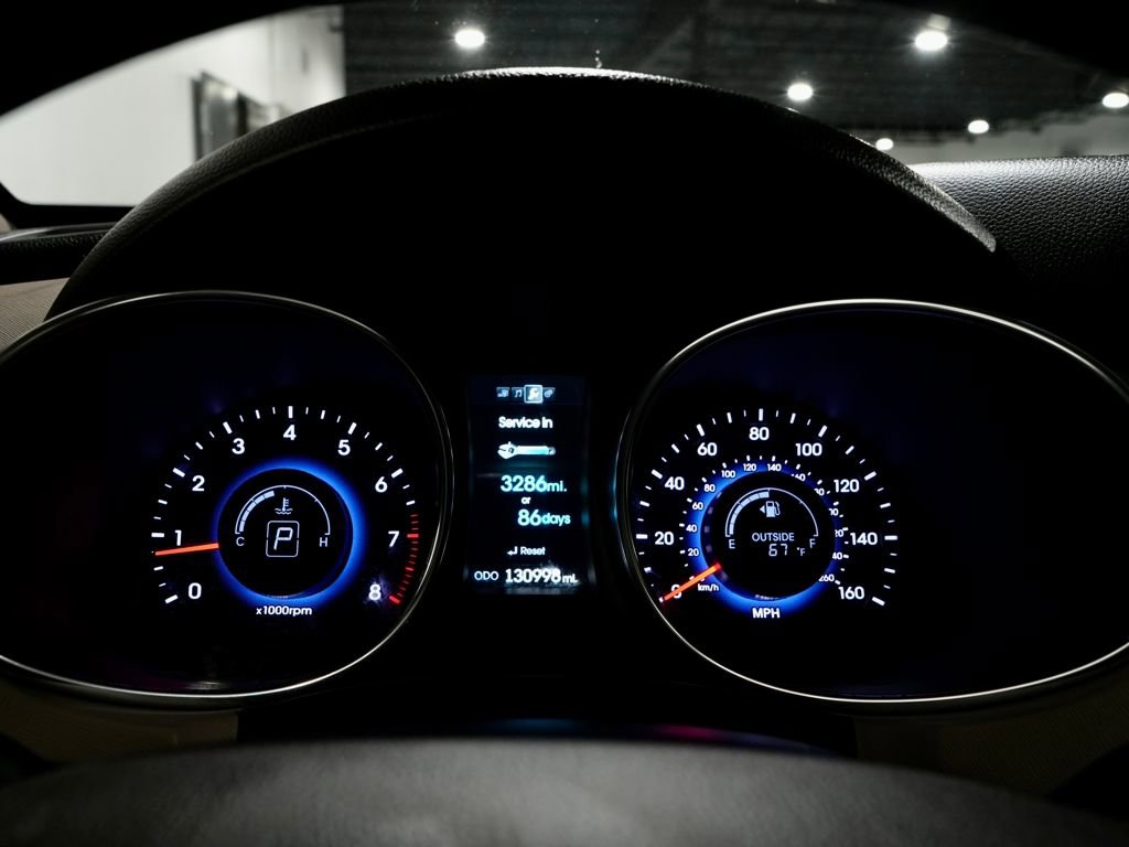 Used 2014 Hyundai Santa Fe Sport w/ Premium Equipment Package 03 image 14