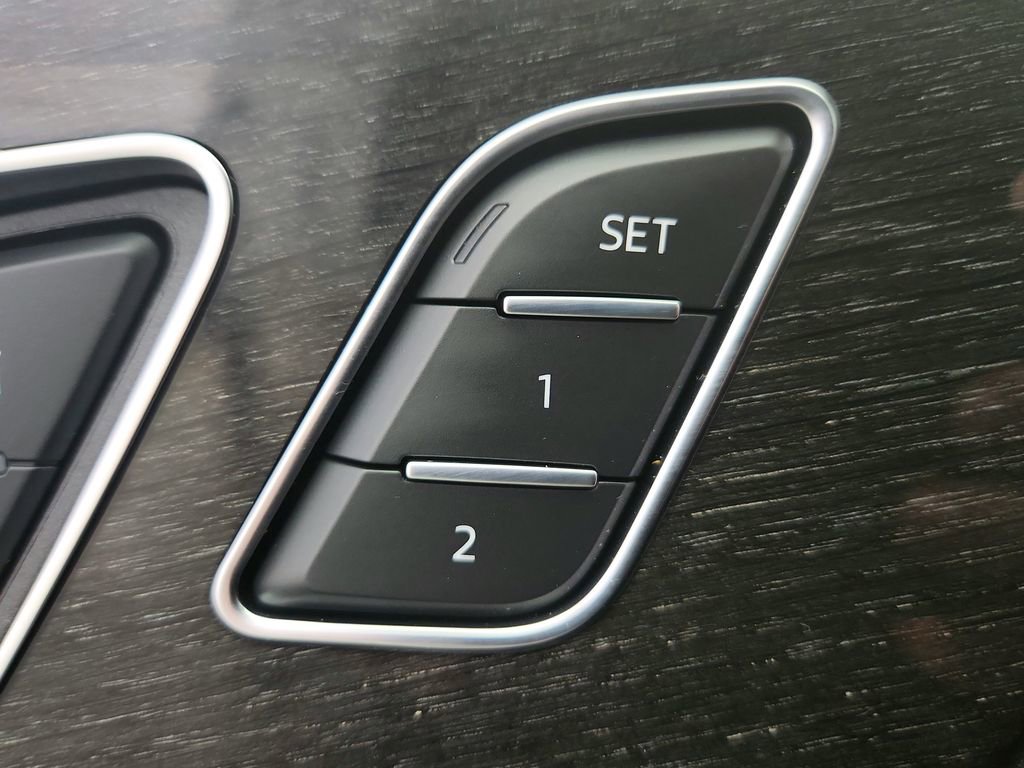 Used 2021 Audi Q7 3.0T Prestige w/ Prestige Package image 21