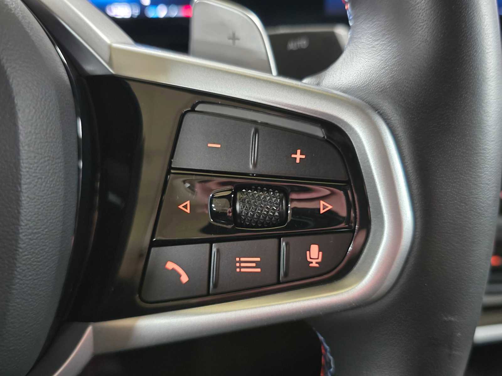 Used 2025 BMW 440i xDrive Coupe w/ Premium Package image 30