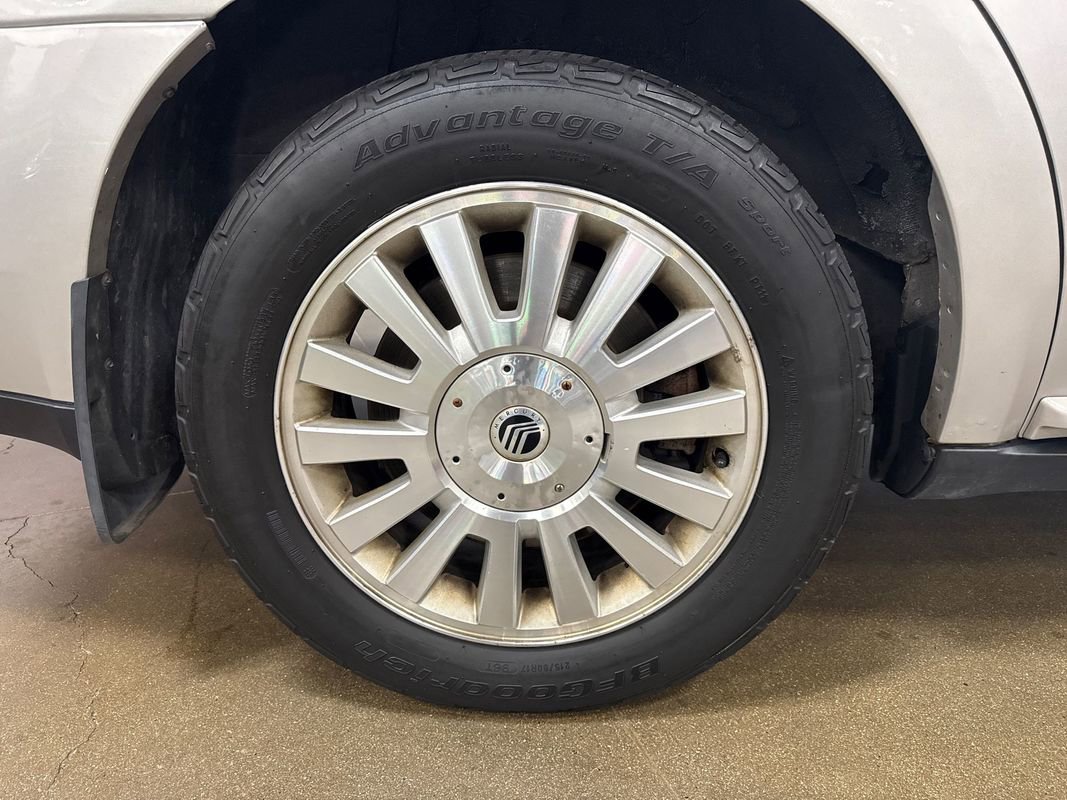 Used 2008 Mercury Sable AWD Sedan image 43