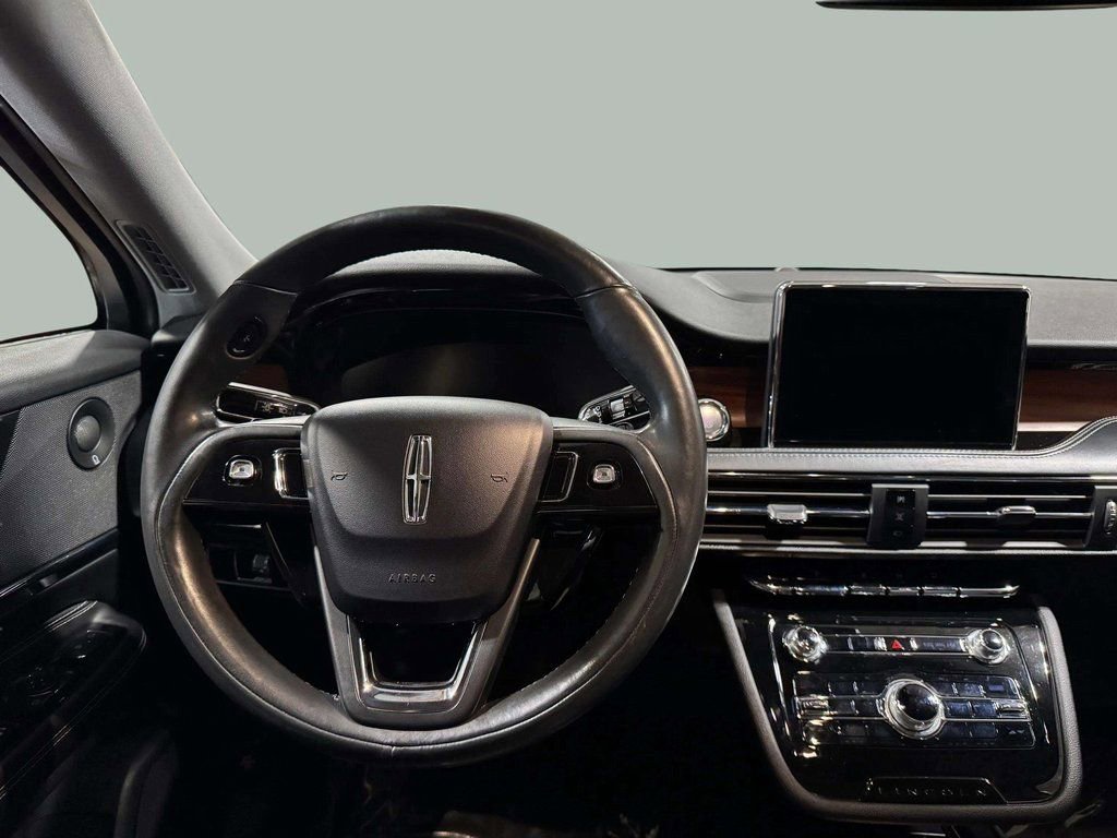 Used 2020 Lincoln Corsair Reserve w/ Equipment Group 202A image 22