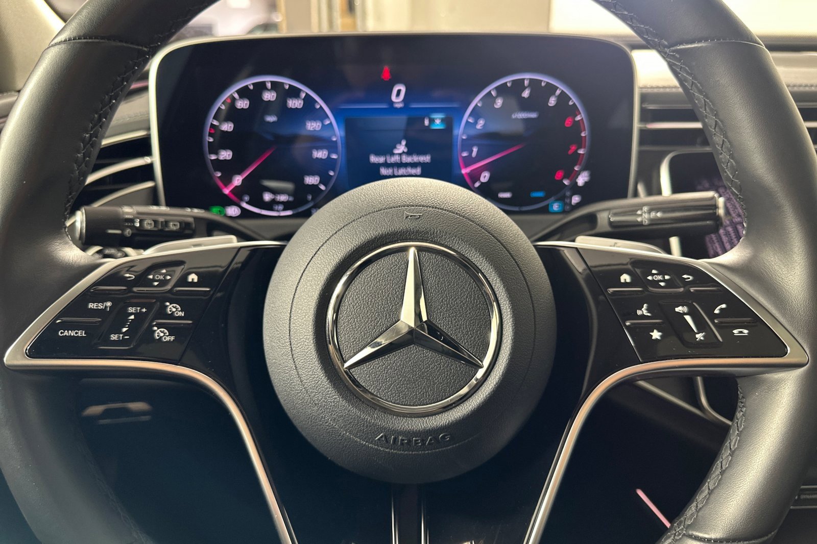 Used 2025 Mercedes-Benz E 450 4MATIC All-Terrain Wagon image 23