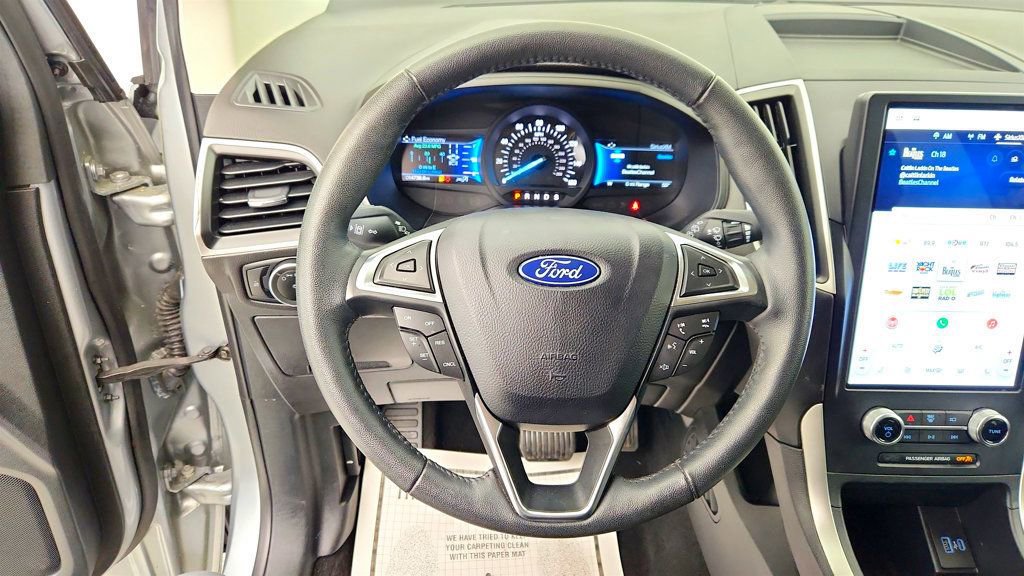 Used 2024 Ford Edge SEL image 13