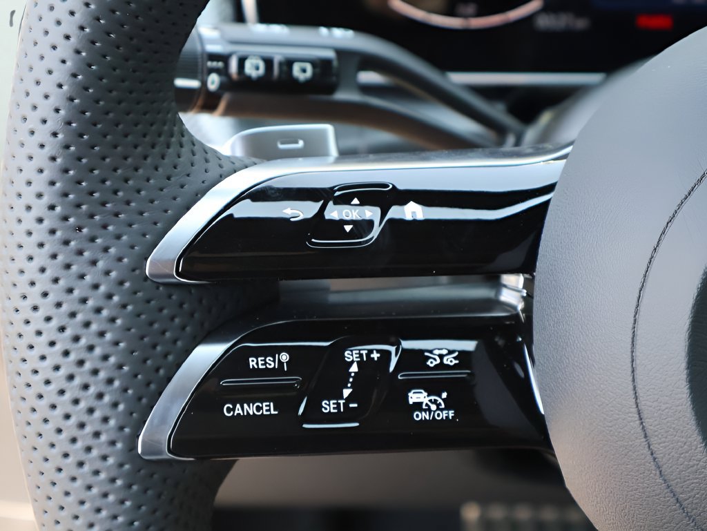 New 2026 Mercedes-Benz GLC 300 4MATIC image 31