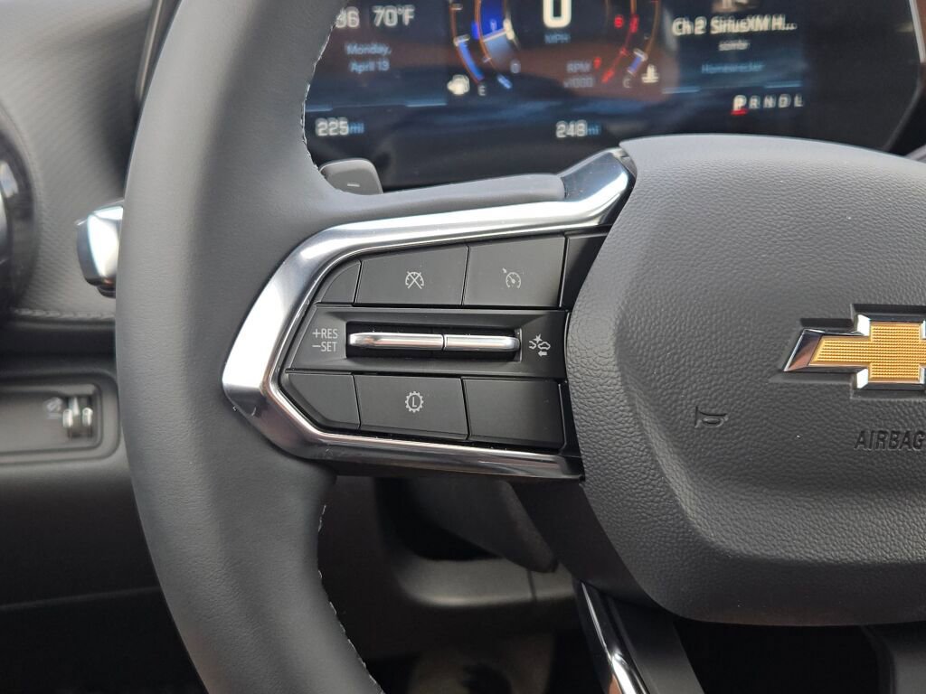 New 2026 Chevrolet Equinox LT w/ Convenience Package II FWD image 31