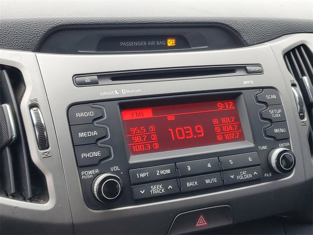 Used 2016 Kia Sportage LX image 13