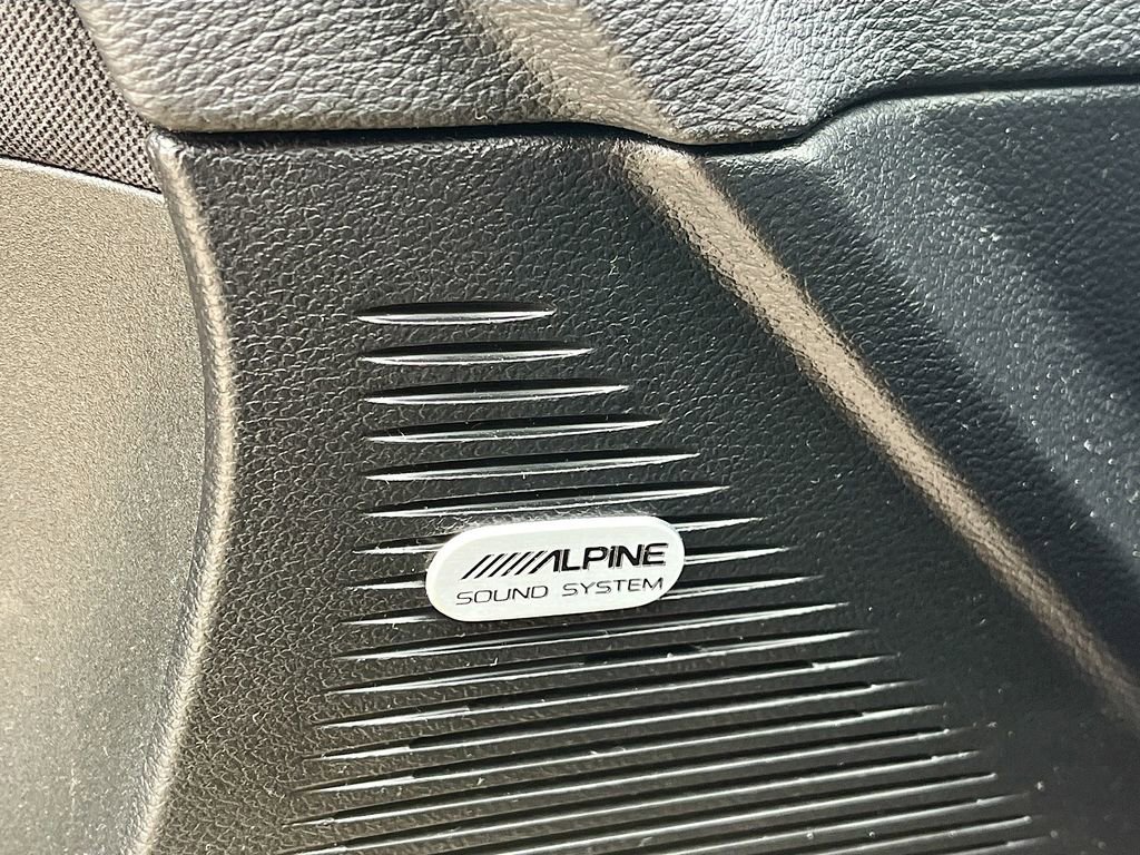 Used 2023 Dodge Challenger SXT image 18