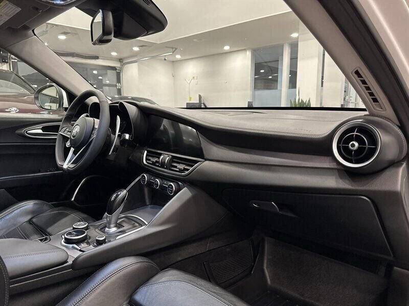 Used 2018 Alfa Romeo Giulia Ti Sport w/ Quick Order Package 22S Sport image 24