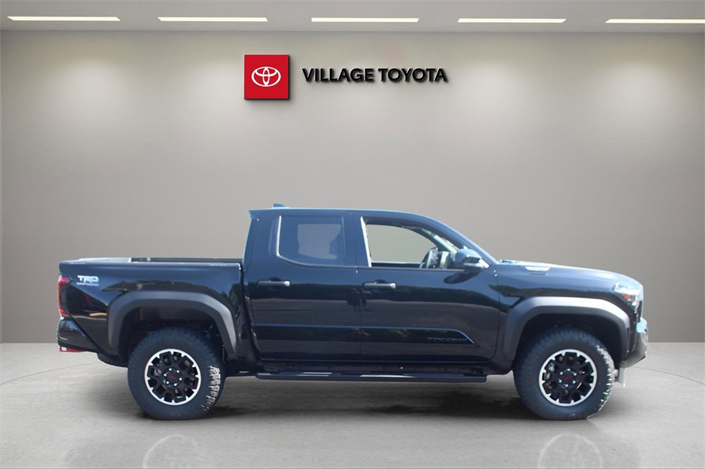 New 2025 Toyota Tacoma TRD Off-Road image 6