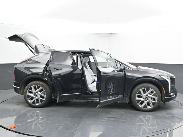 New 2025 Cadillac Optiq Luxury 1 w/ LPO, Floor Liner Package image 54