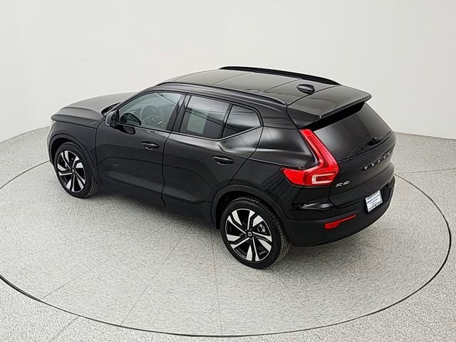 Used 2026 Volvo XC40 B5 Ultra image 34