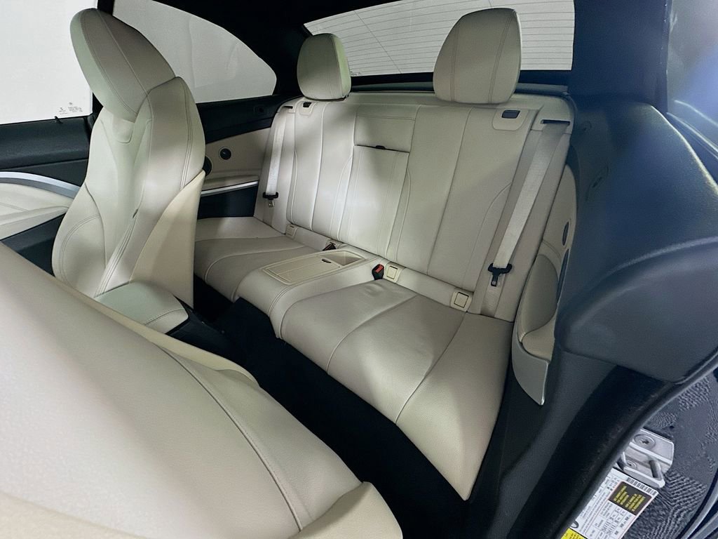 Used 2017 BMW 430i Convertible image 24