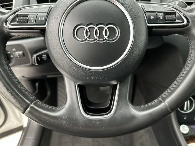 Used 2016 Audi Q3 2.0T Prestige w/ Prestige Package AWD/4WD image 13