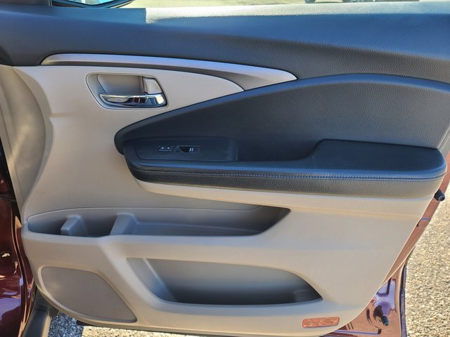 Used 2020 Honda Pilot EX image 22