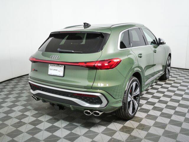 New 2026 Audi SQ5 Prestige AWD/4WD image 3