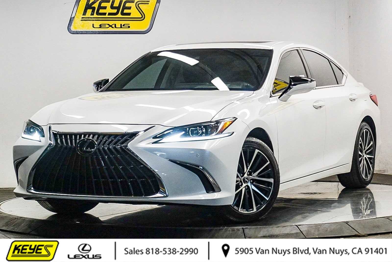 Used 2024 Lexus ES 300h w/ Premium Package