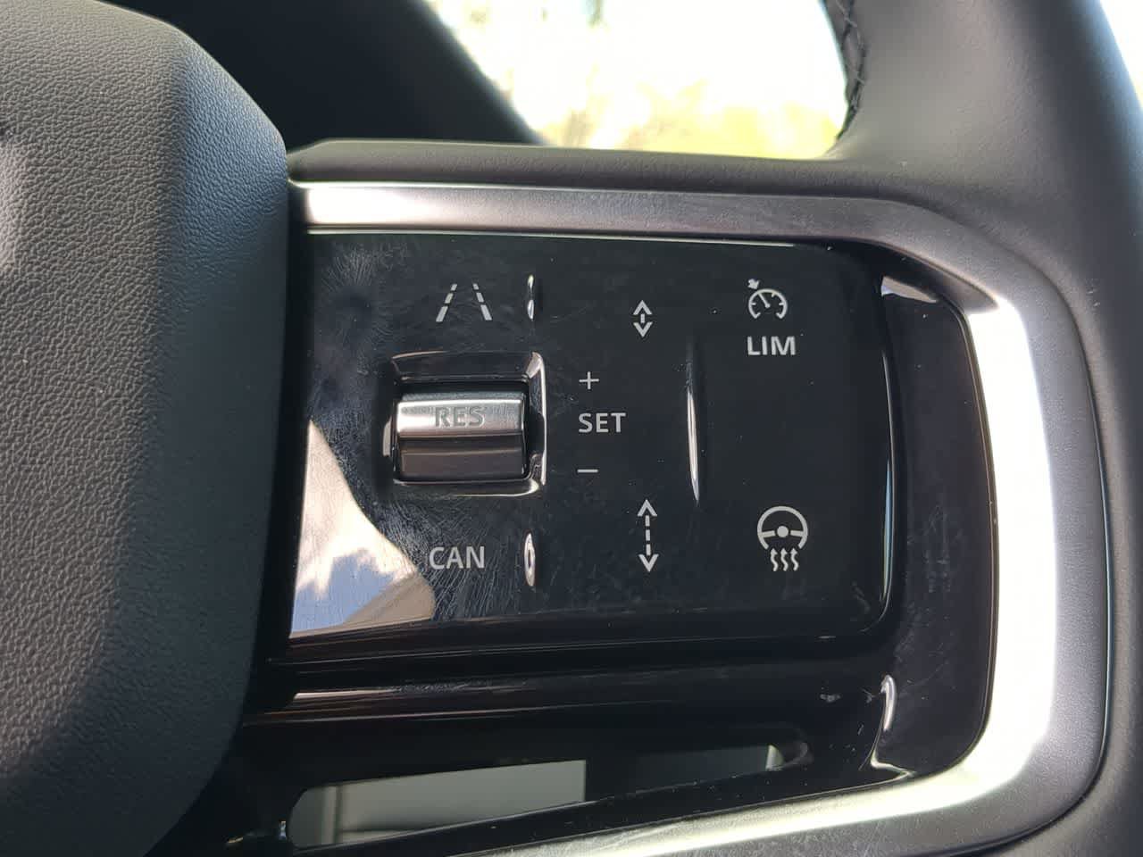 Certified 2025 Land Rover Discovery Sport S AWD/4WD image 27
