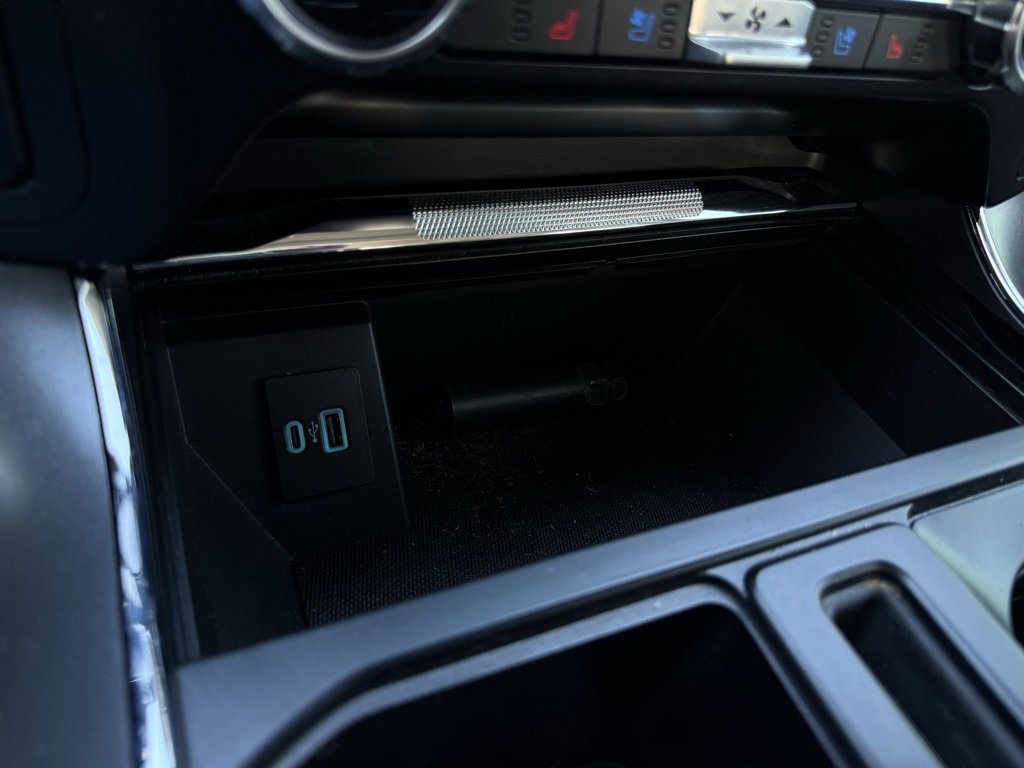 Used 2023 Ford F150 Lariat w/ Trailer Tow Package image 19