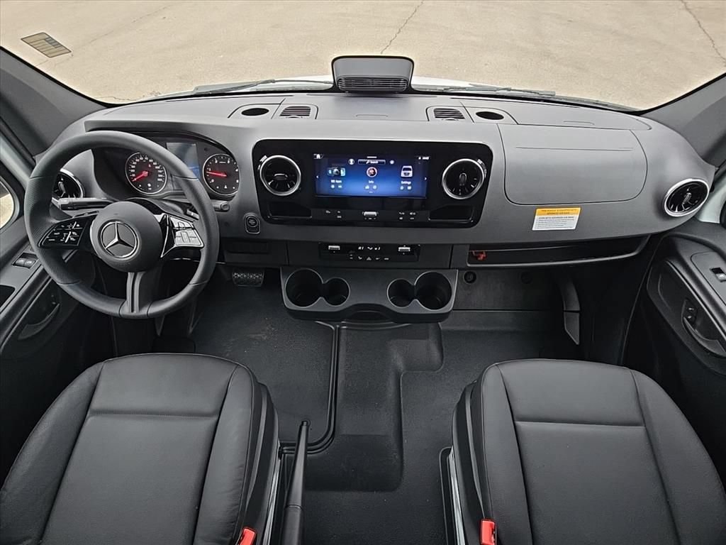 New 2026 Mercedes-Benz Sprinter 2500 image 27