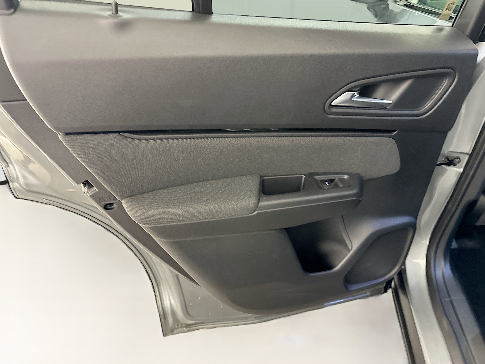 Used 2025 Honda Prologue EX image 27