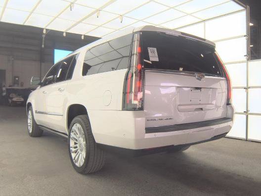 Used 2018 Cadillac Escalade ESV Platinum image 6