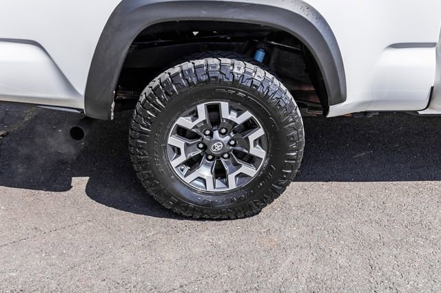 Used 2021 Toyota Tacoma TRD Off-Road w/ TRD Premium Off Road Package image 6