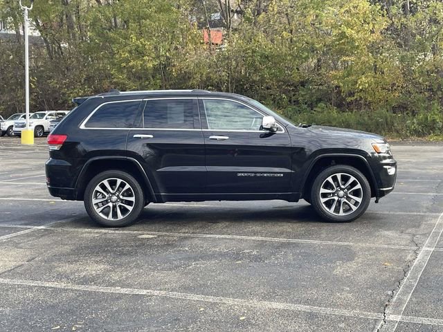 Used 2018 Jeep Grand Cherokee Overland image 2