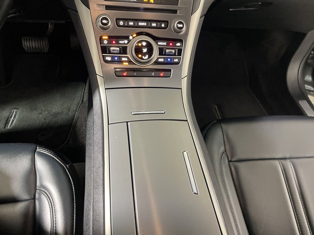 Used 2017 Lincoln MKZ Premiere image 17