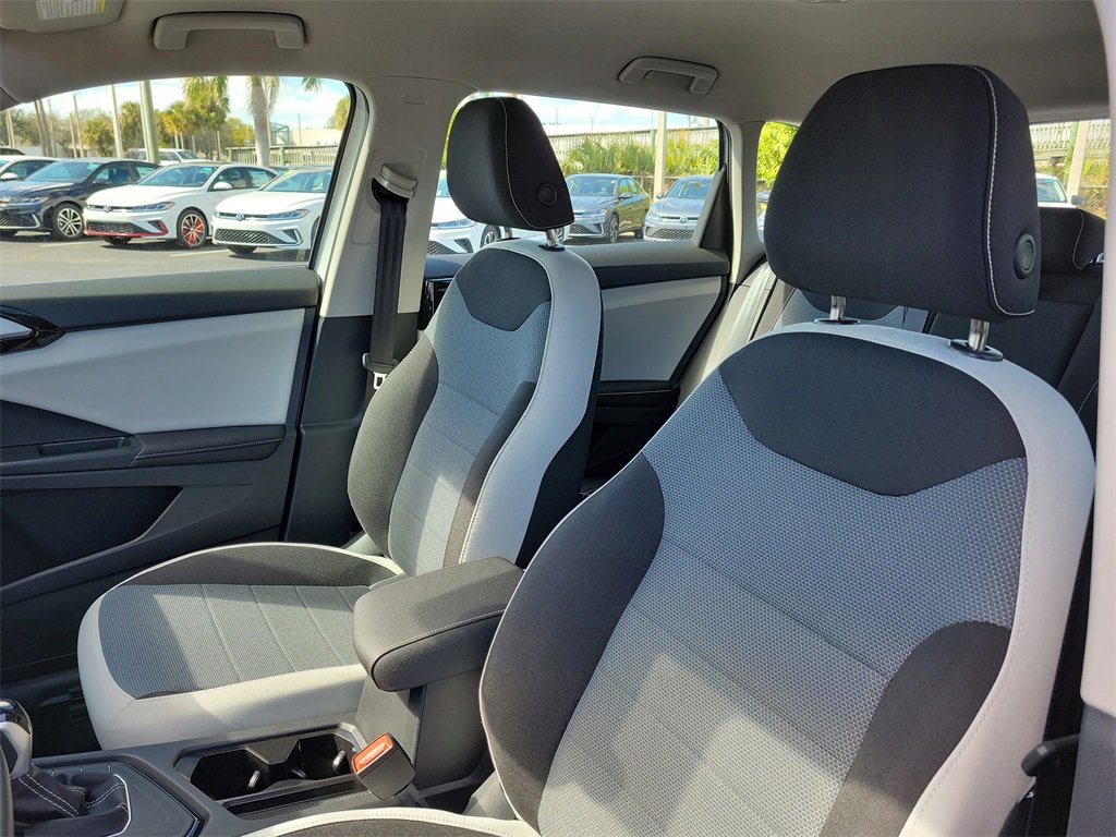 New 2026 Volkswagen Taos S image 15