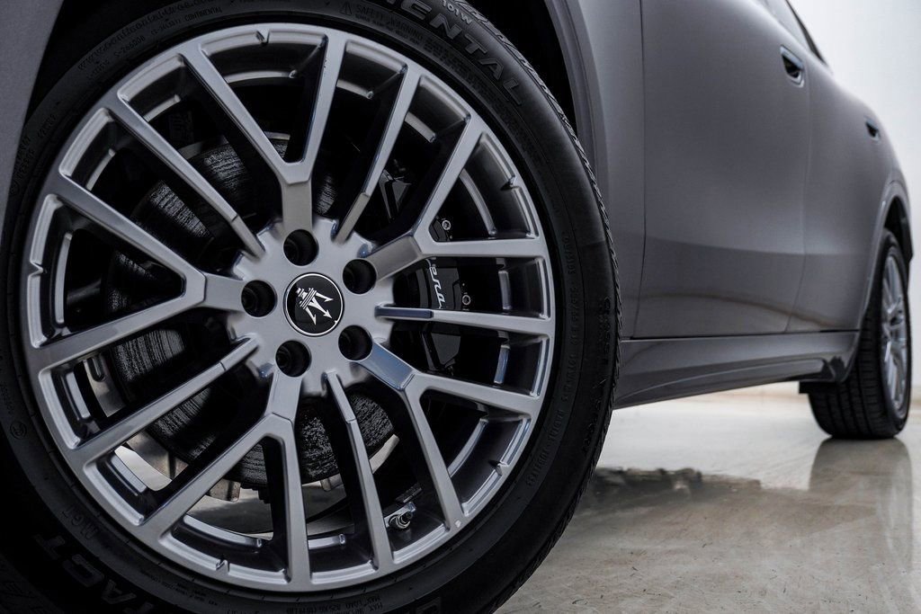 Certified 2024 Maserati Grecale GT image 5