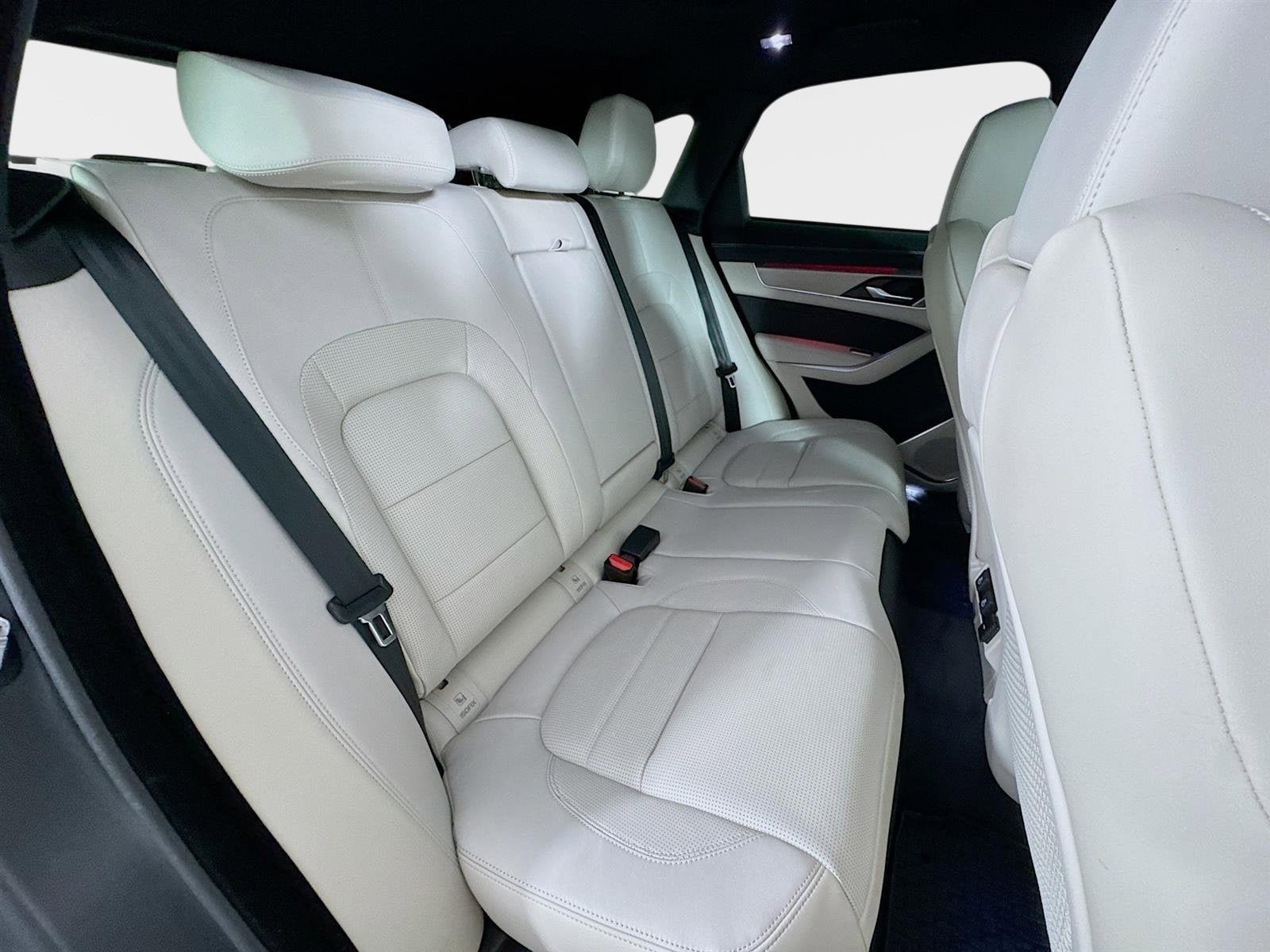 New 2026 Jaguar F-PACE R-Dynamic S AWD/4WD image 28