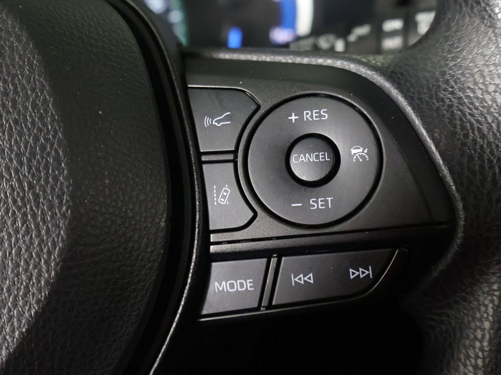 Used 2024 Toyota RAV4 XLE image 35