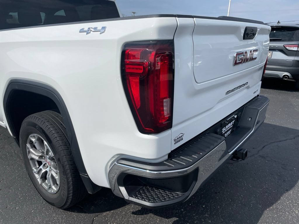 Used 2025 GMC Sierra 1500 SLT AWD/4WD image 38