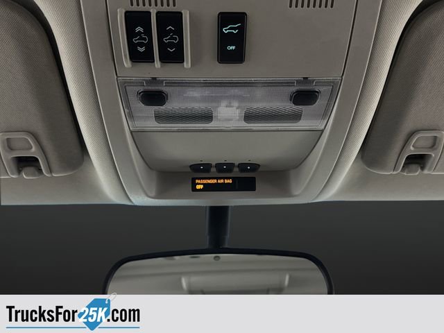 Used 2013 Chevrolet Suburban LTZ image 27