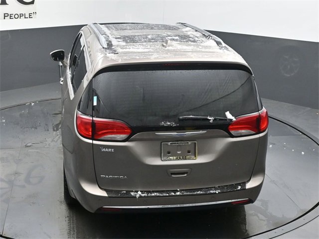 Used 2018 Chrysler Pacifica Touring-L Plus w/ Tire & Wheel Group image 58