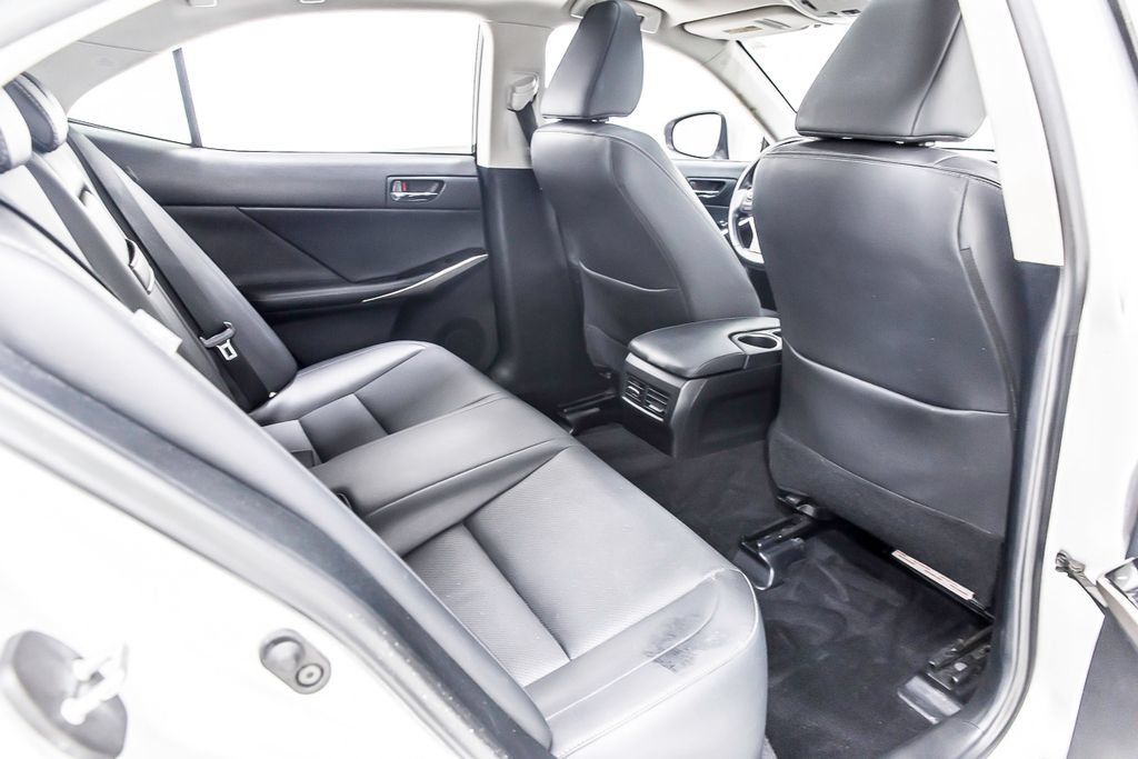 Used 2016 Lexus IS 200t RWD image 35