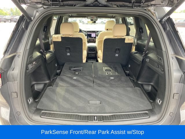 Used 2024 Jeep Grand Cherokee L Limited w/ Luxury Tech Group II AWD/4WD image 21