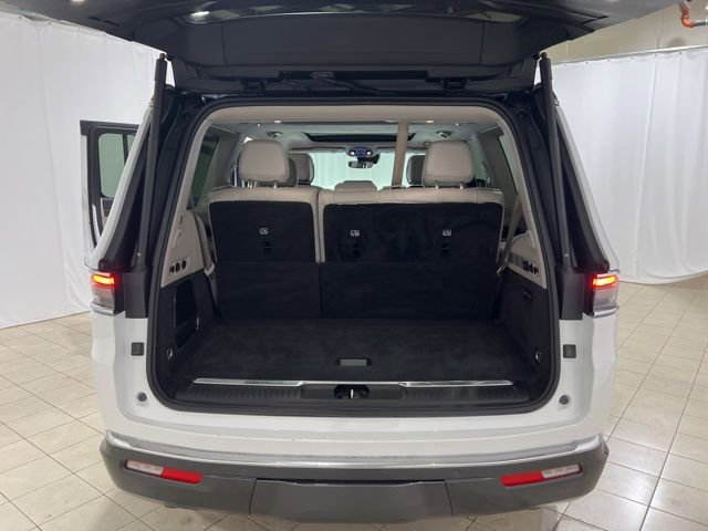 Used 2022 Jeep Grand Wagoneer Series I w/ Flexible Seating Group image 24