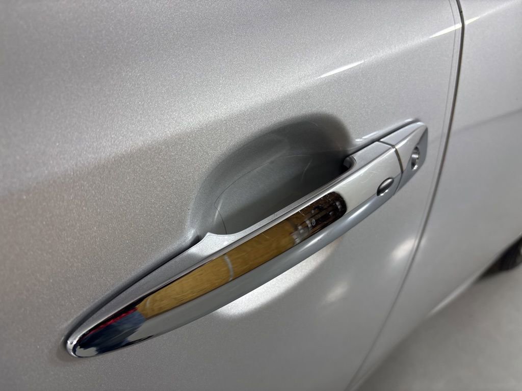 Used 2022 Nissan Leaf S image 12