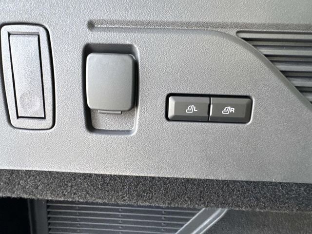 New 2026 Lincoln Nautilus Reserve w/ Jet Appearance Package image 12